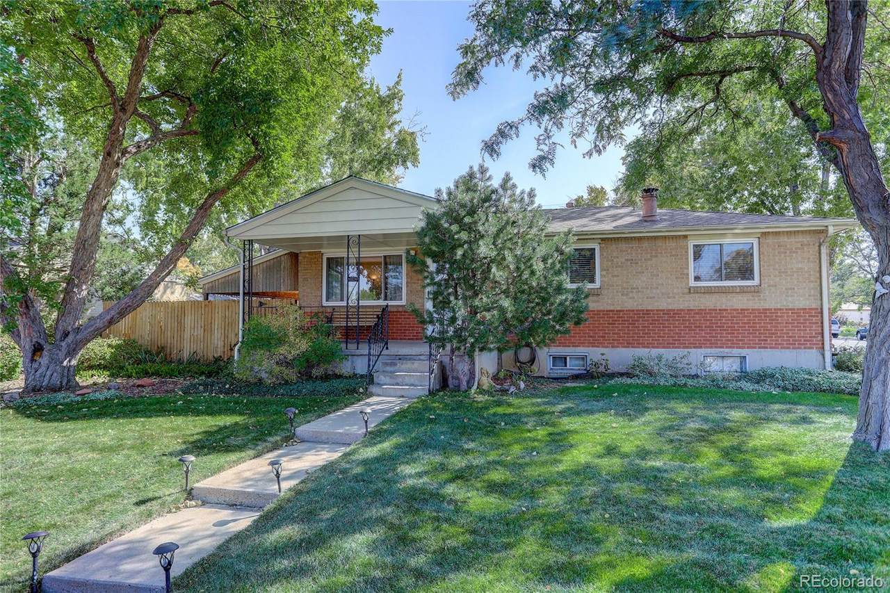 1152 Oxford Place - Photo 1