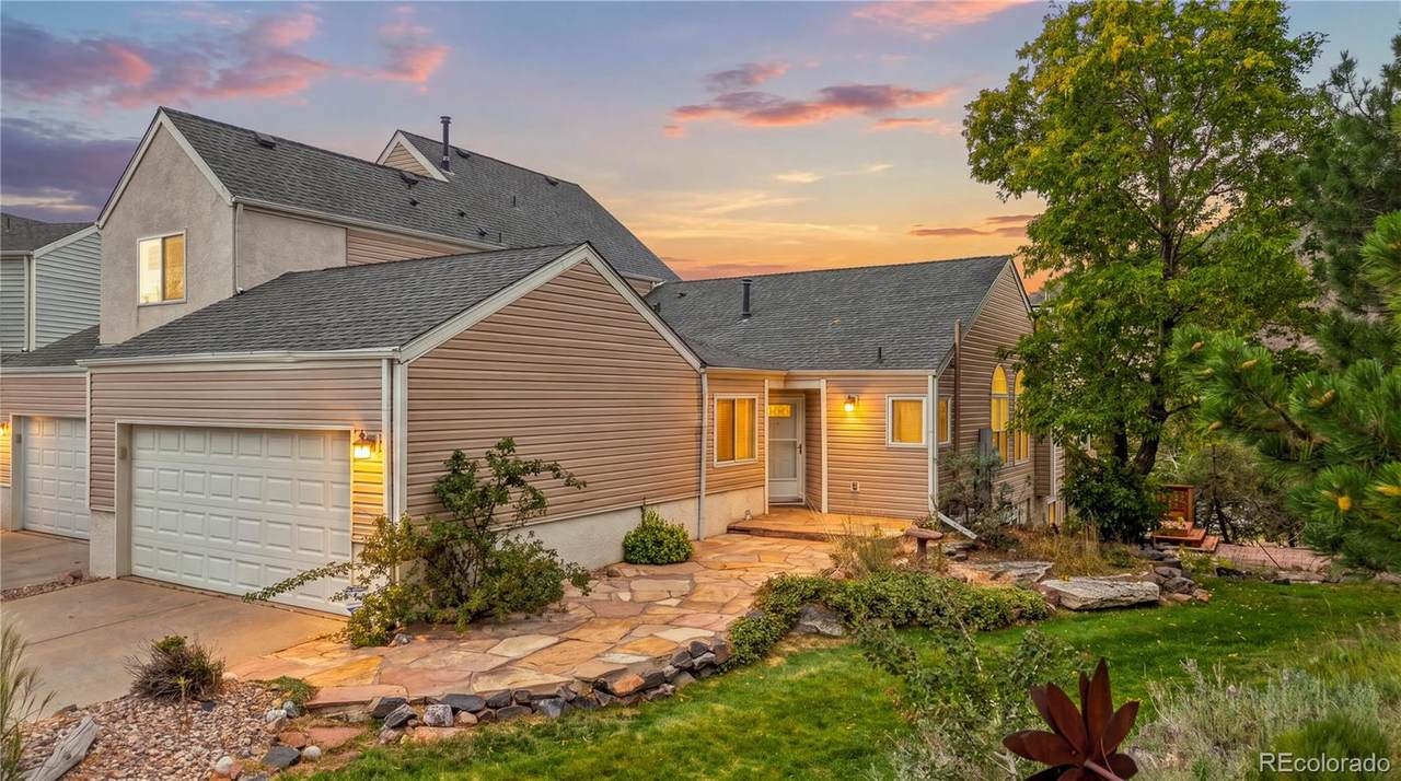 551 Canyon View Drive - Photo 1