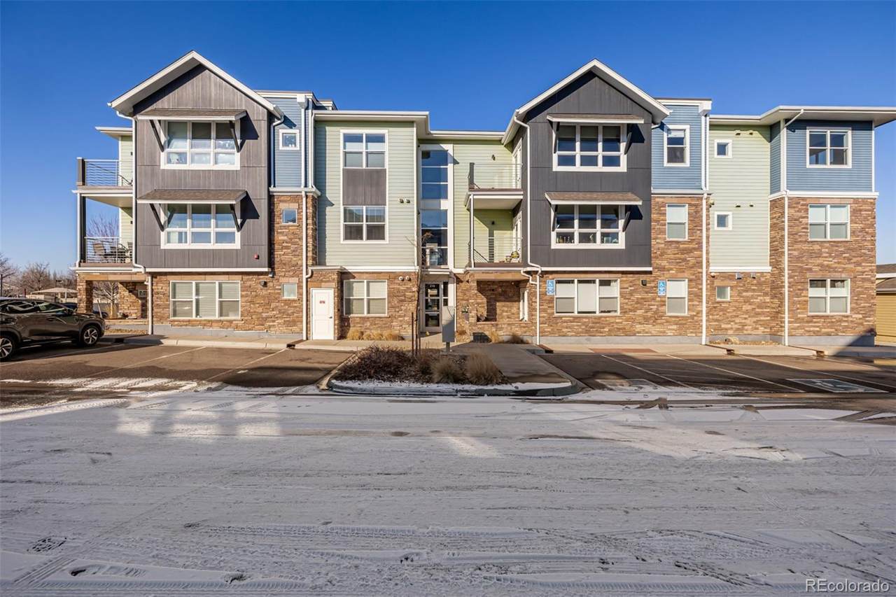 210 Cherrywood Drive - Photo 1