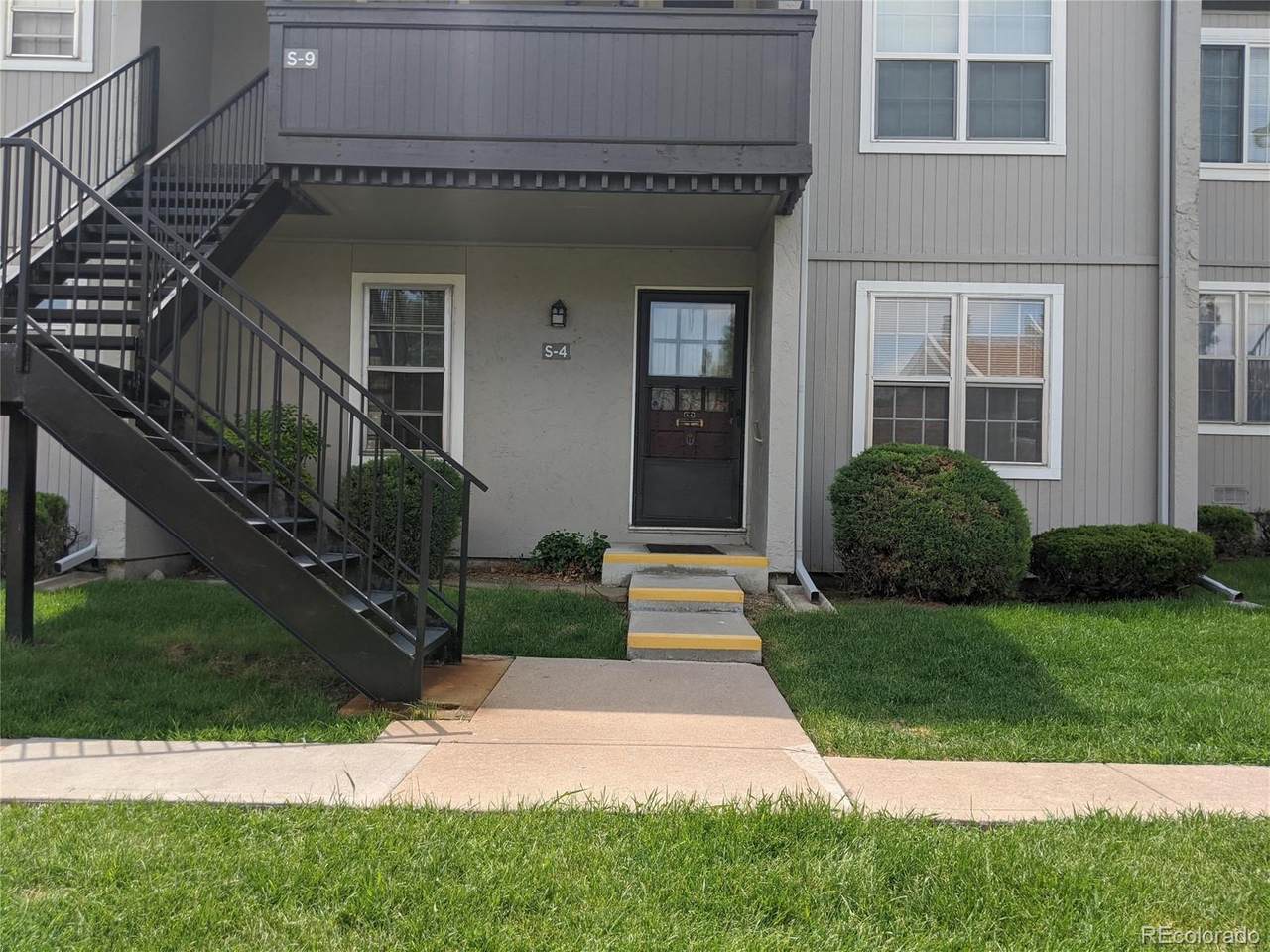 2301 Fremont Avenue - Photo 1