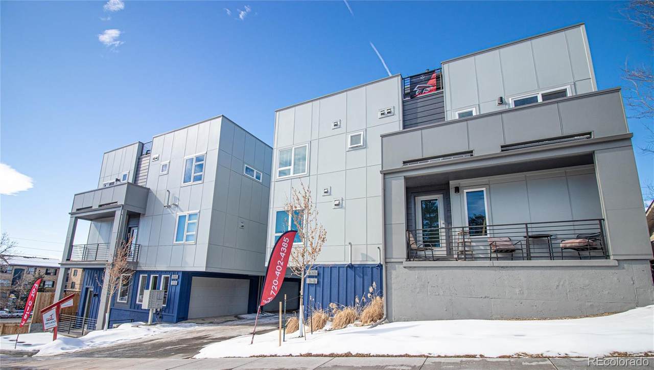 445 Forest Street - Photo 1