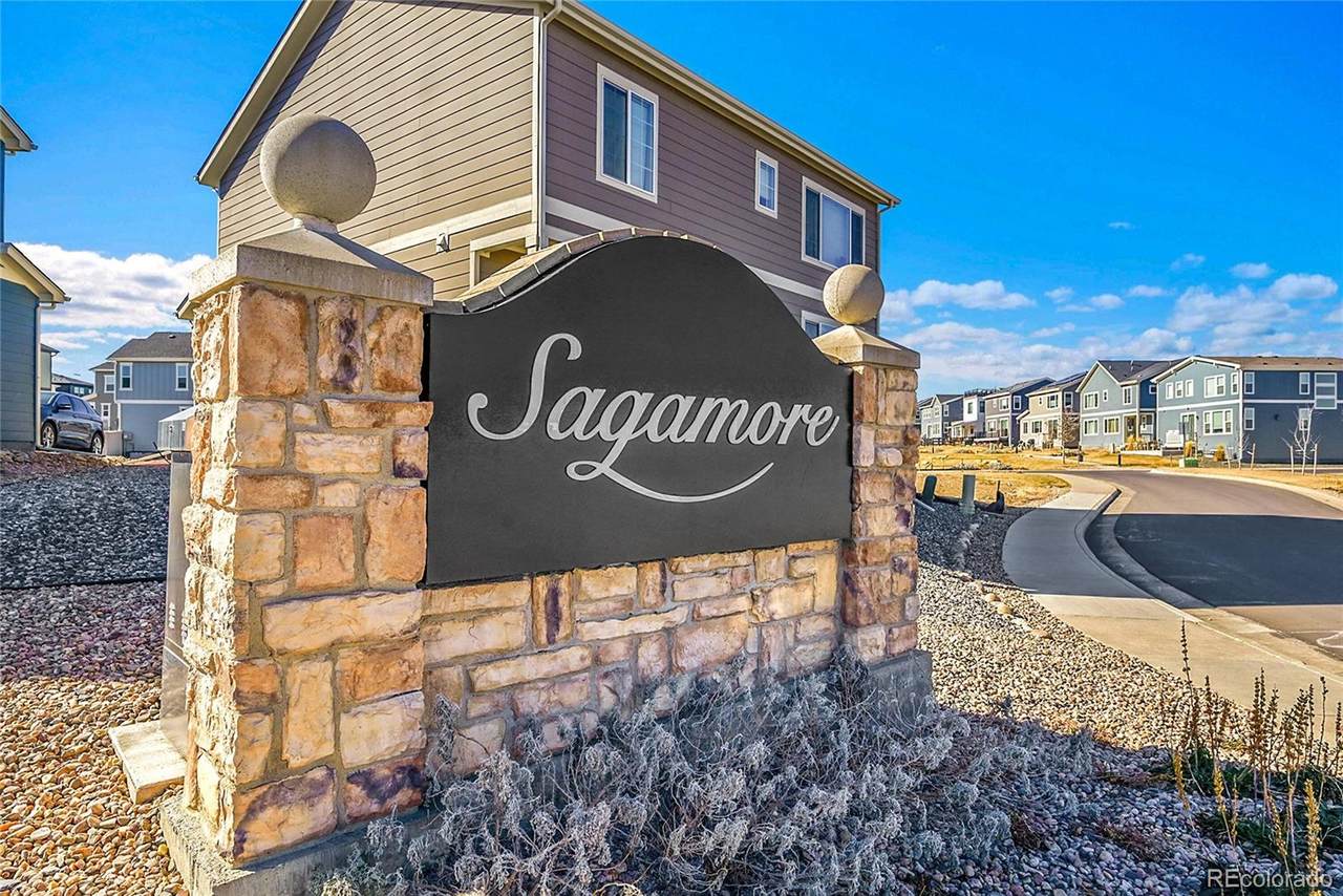 210 Mohawk Circle - Photo 1