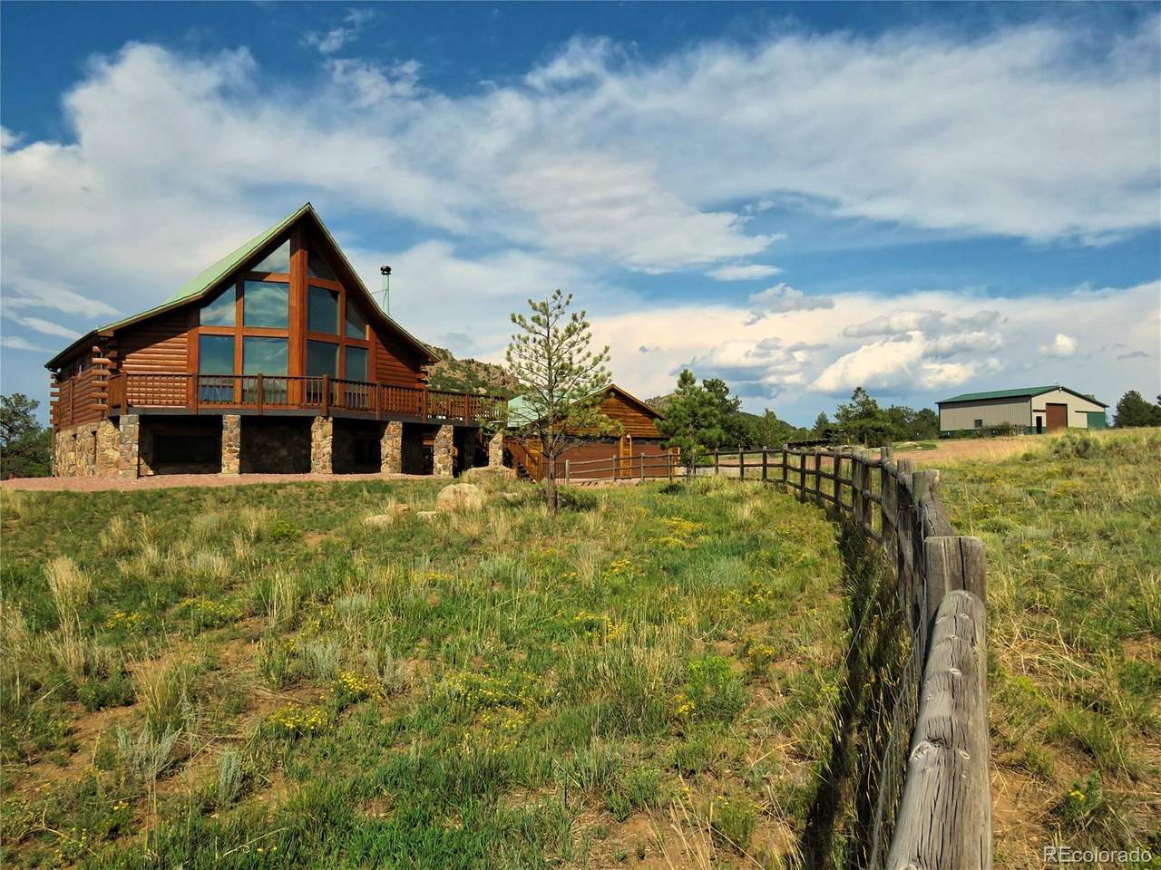 4005 Oak Grove Circle - Photo 1
