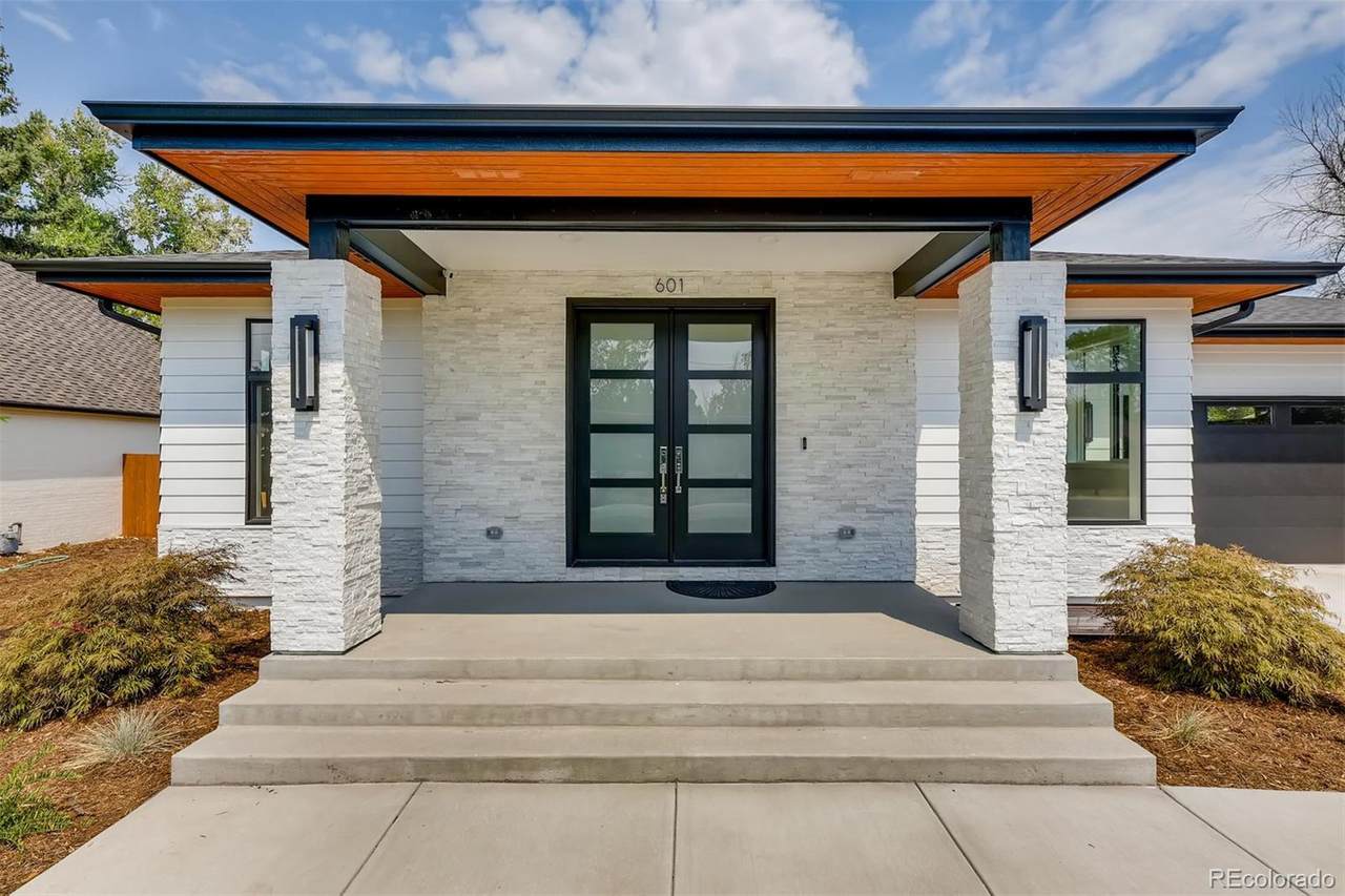 601 Bates Avenue - Photo 1