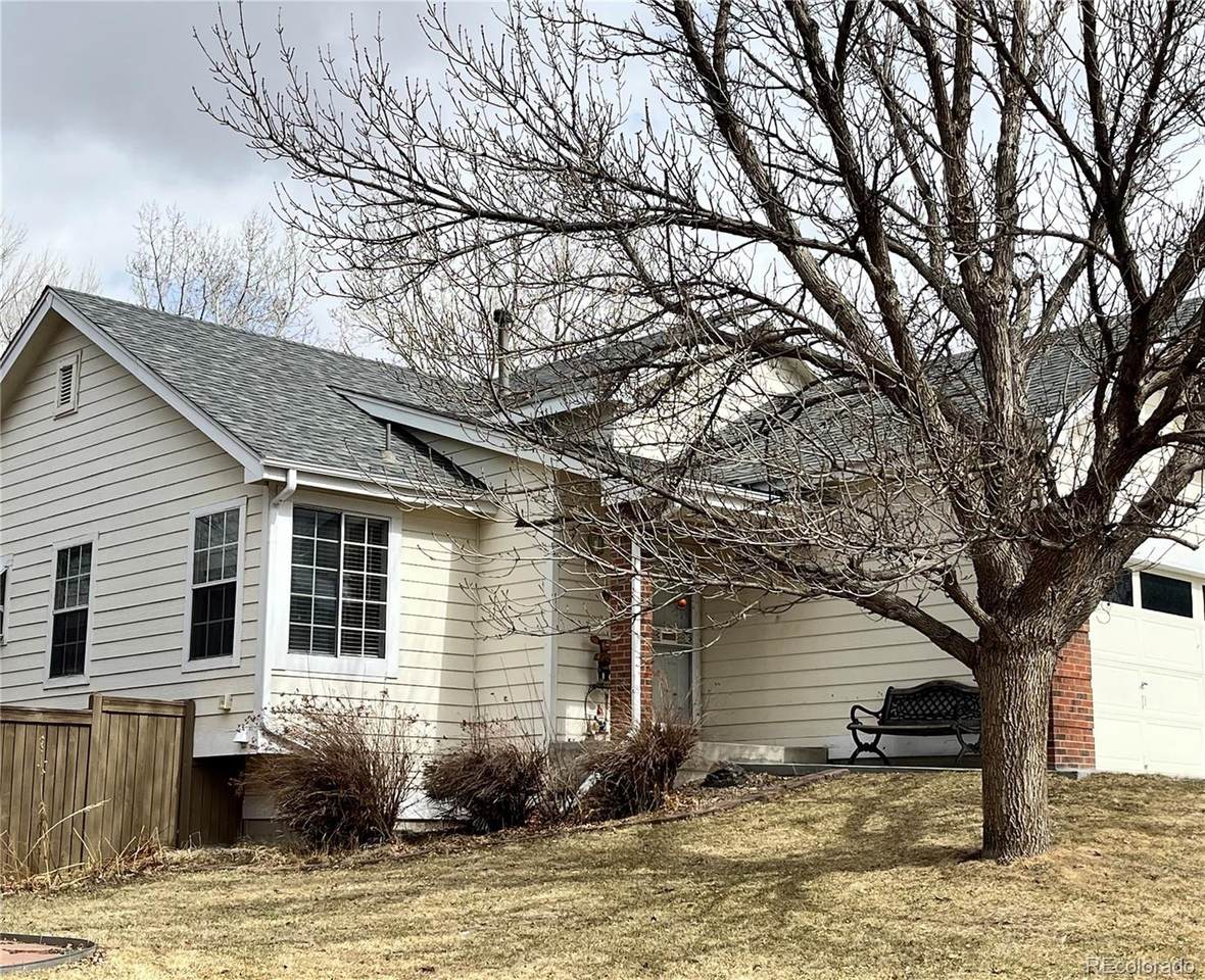 4706 Wildflowers Way - Photo 1