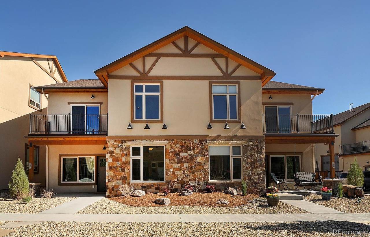 202 Summitview Lane - Photo 1