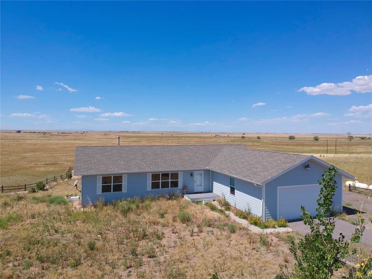55136 Arapahoe Road - Photo 1