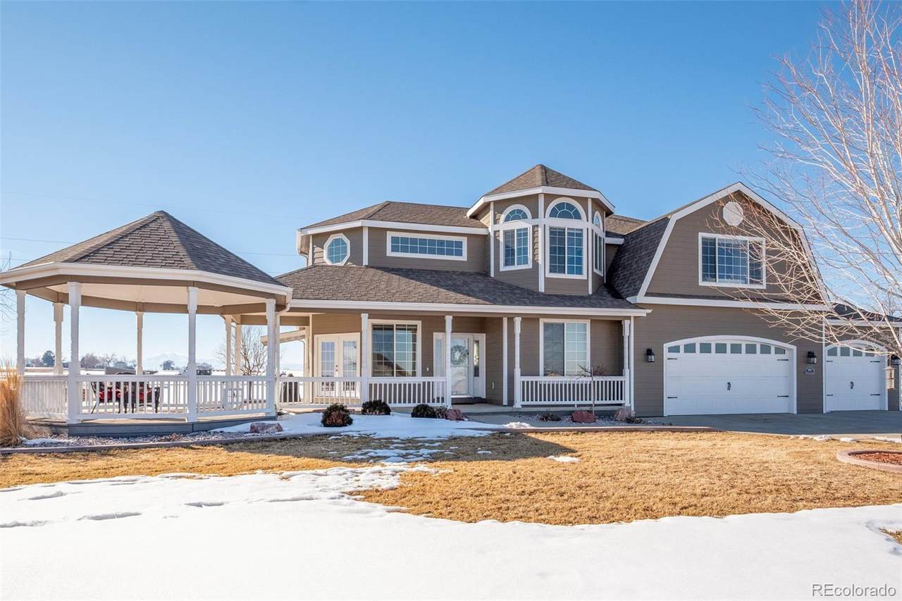750 Falcon Court - Photo 1