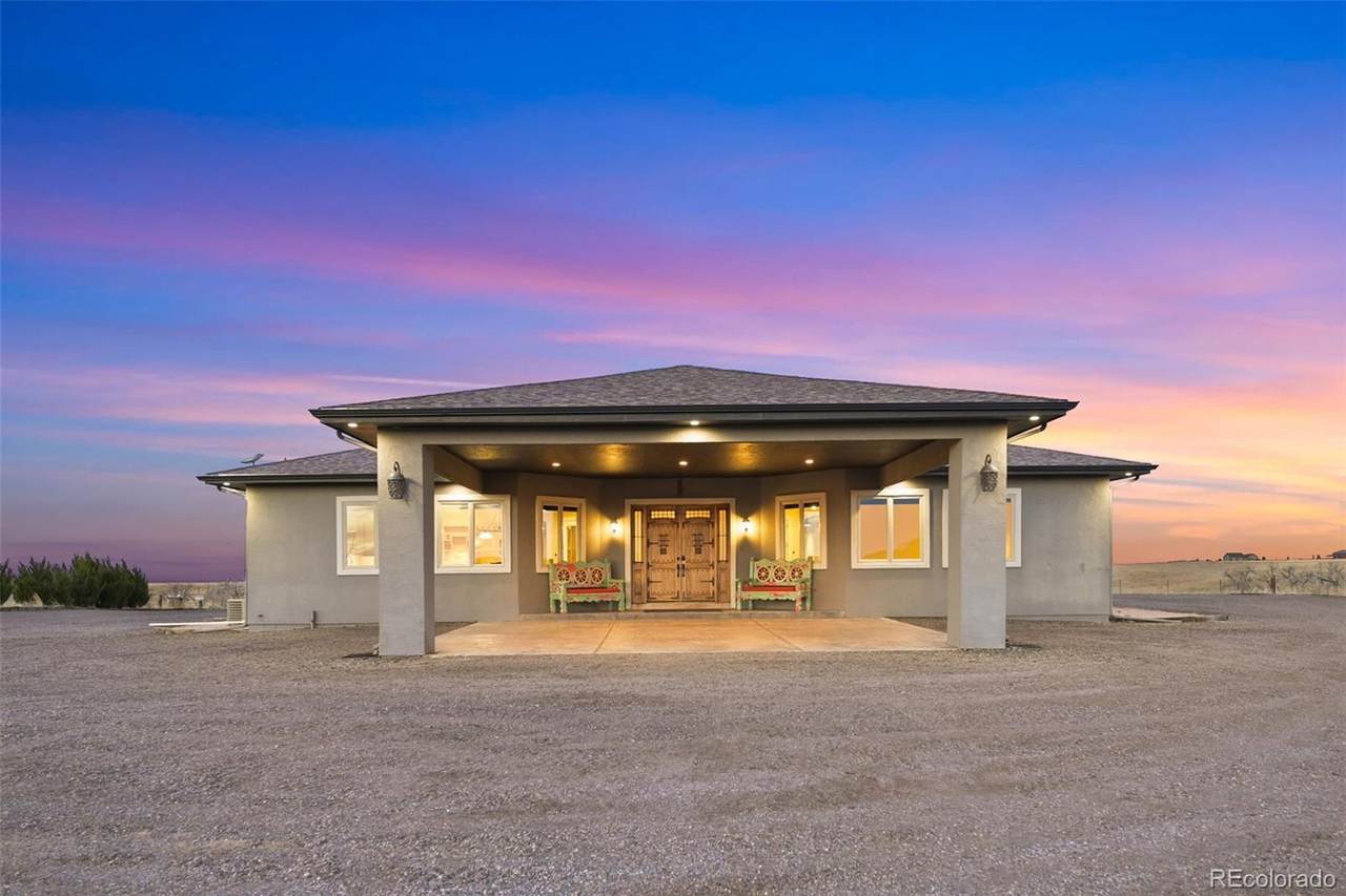 45330 Valdonna Circle - Photo 1
