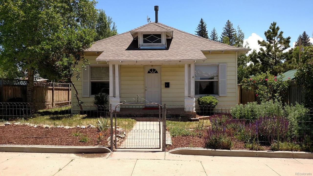 109 3rd Street - Photo 1
