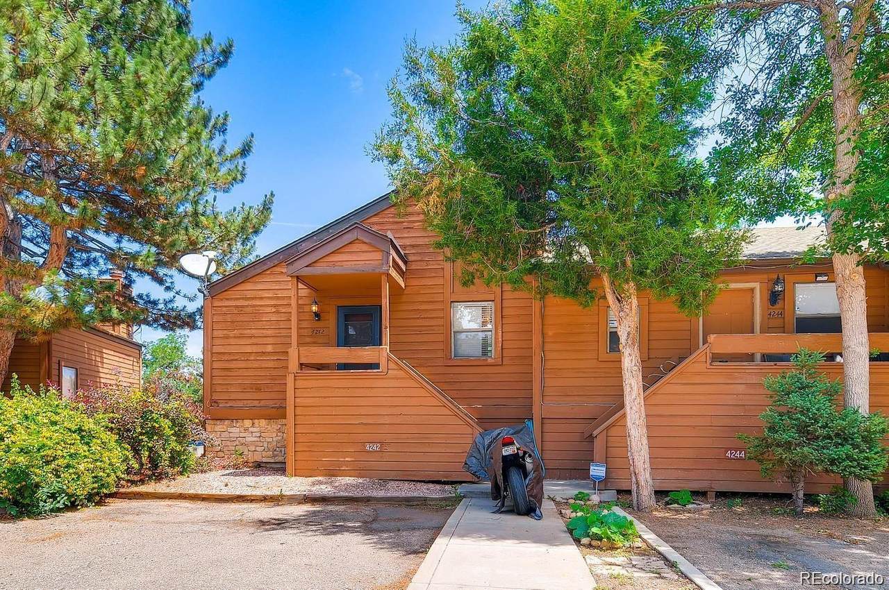 4242 Richfield Way - Photo 1