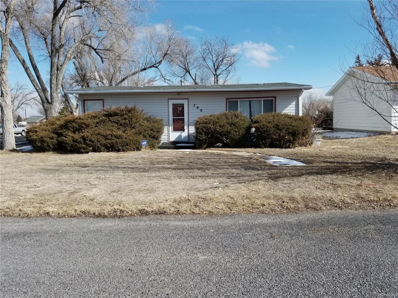 790 J Avenue - Photo 1