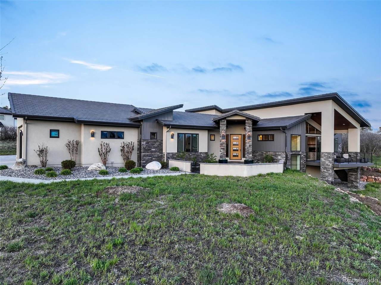 3585 Meadow Run Circle - Photo 1
