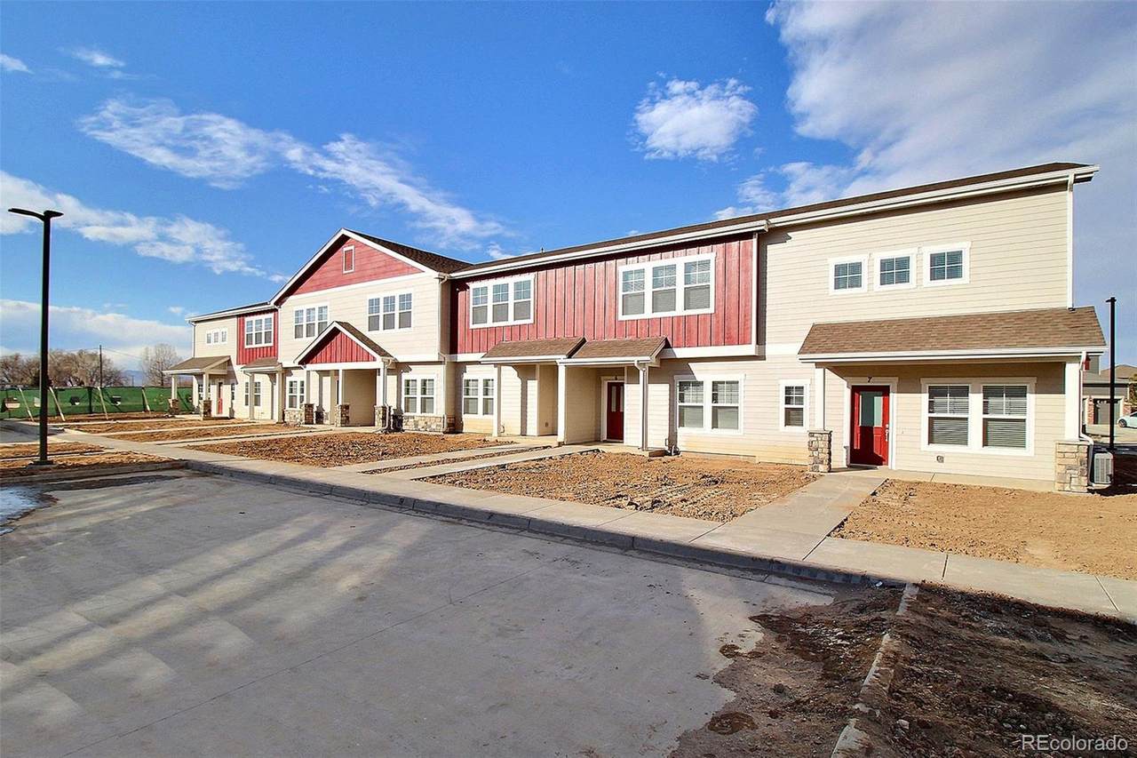 1694 Grand Avenue - Photo 1