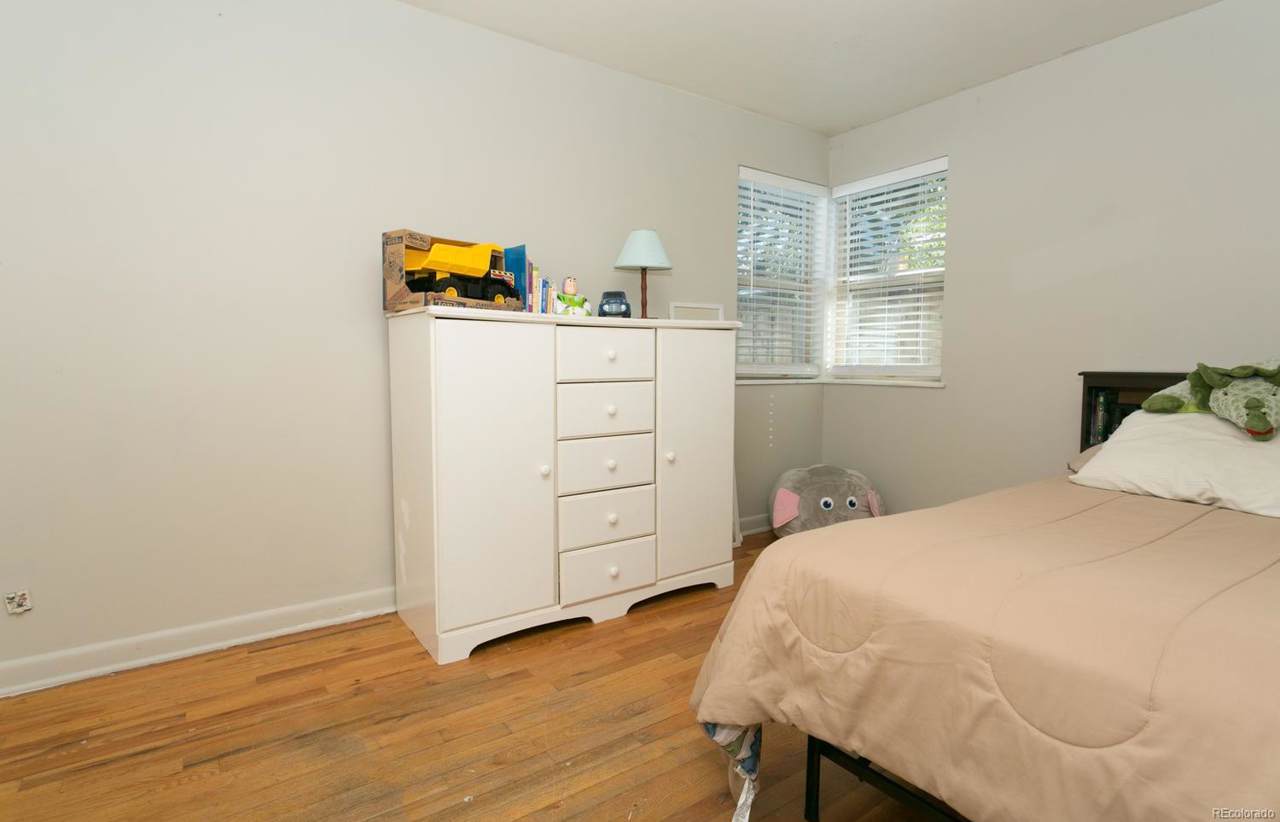 4889 Mississippi Avenue - Photo 1