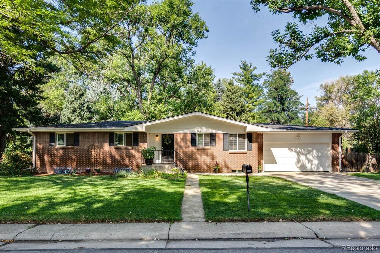1195 Everett Court - Photo 1