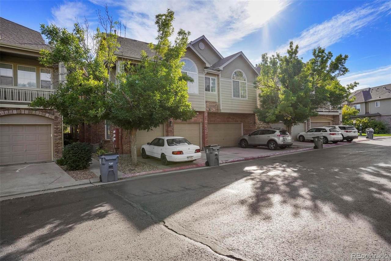 260 Granby Way - Photo 1