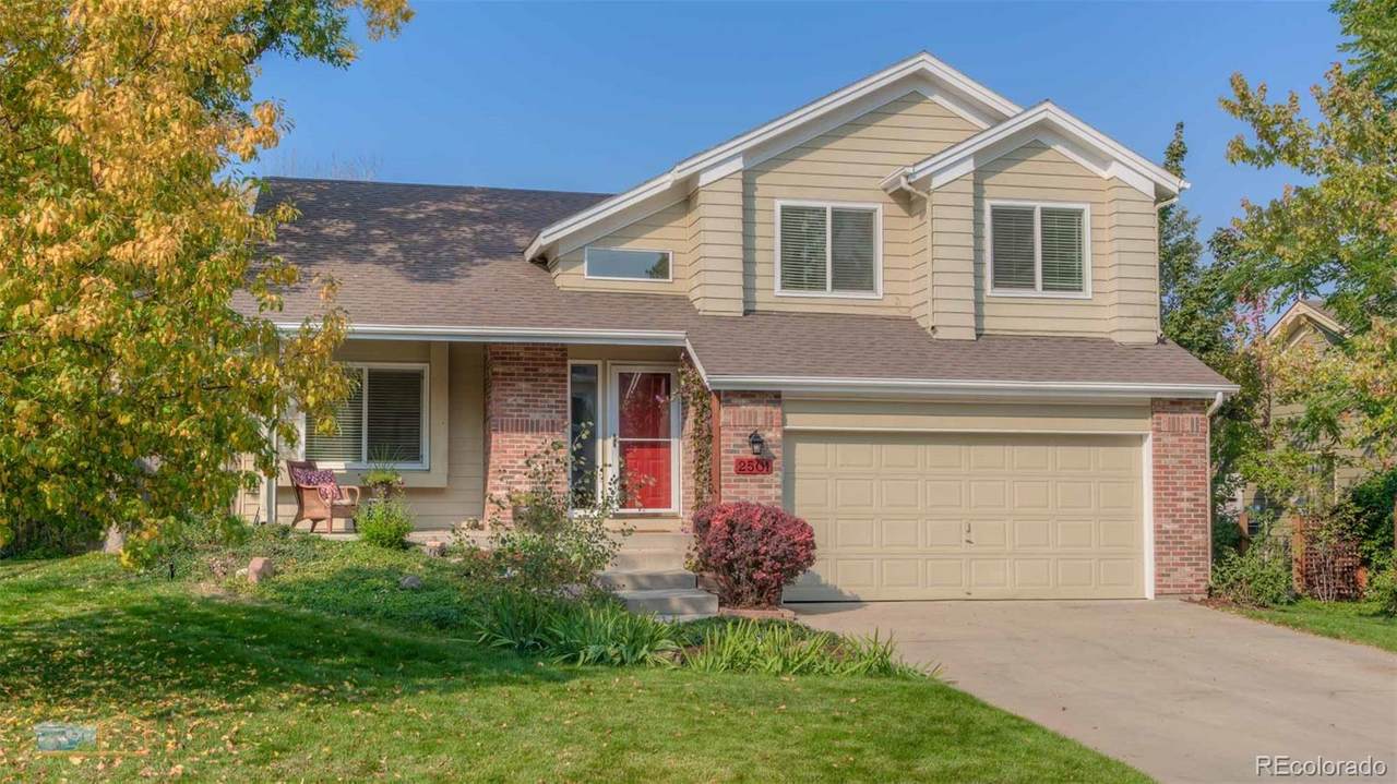 2501 Vine Place - Photo 1