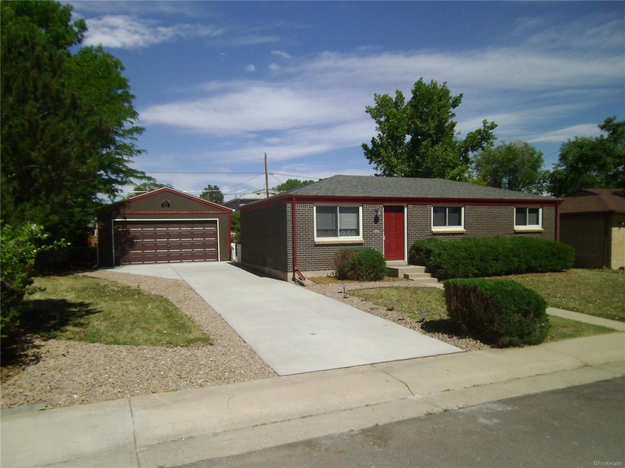 8933 Kent Street - Photo 1