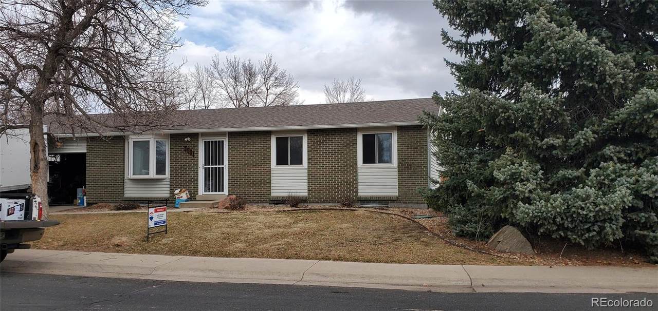 3581 118th Avenue - Photo 1