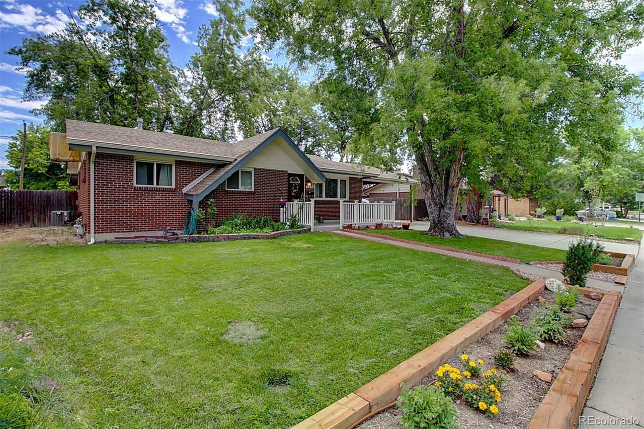 8438 Ames Street - Photo 1