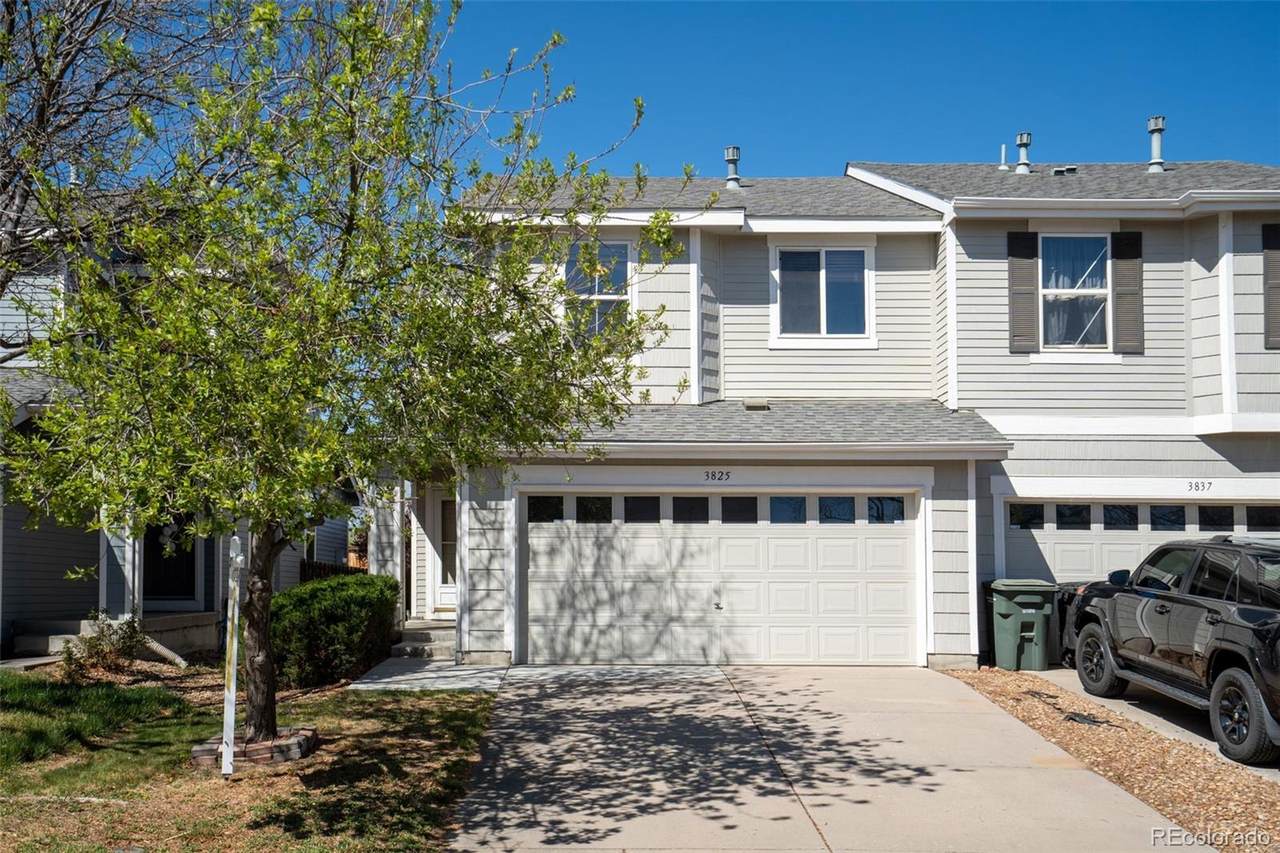 3825 94th Avenue - Photo 1