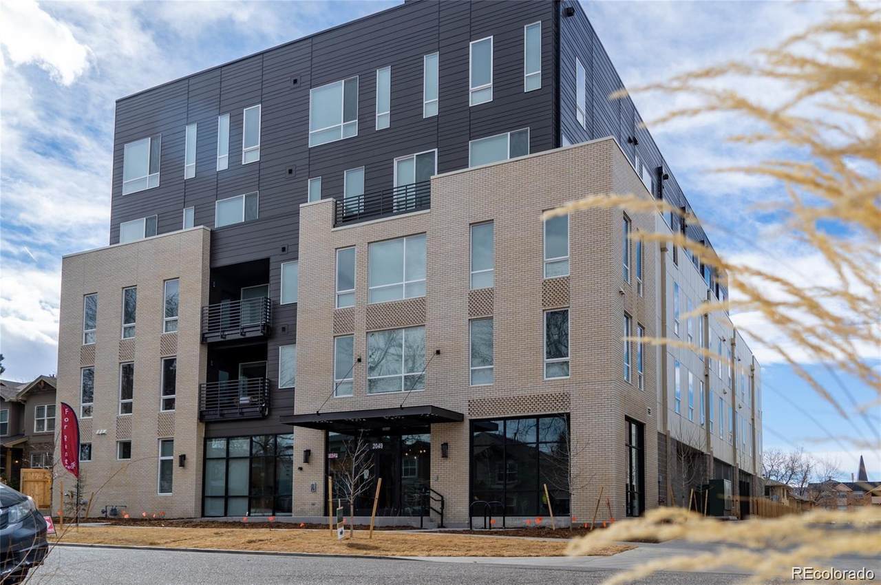 2049 Columbine Street - Photo 1