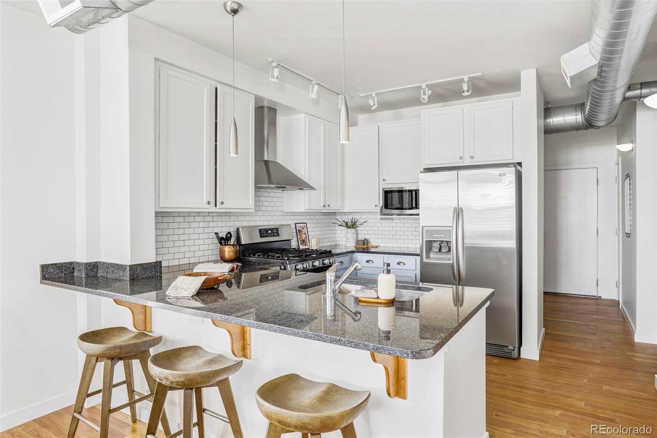 1313 Clarkson Street - Photo 1
