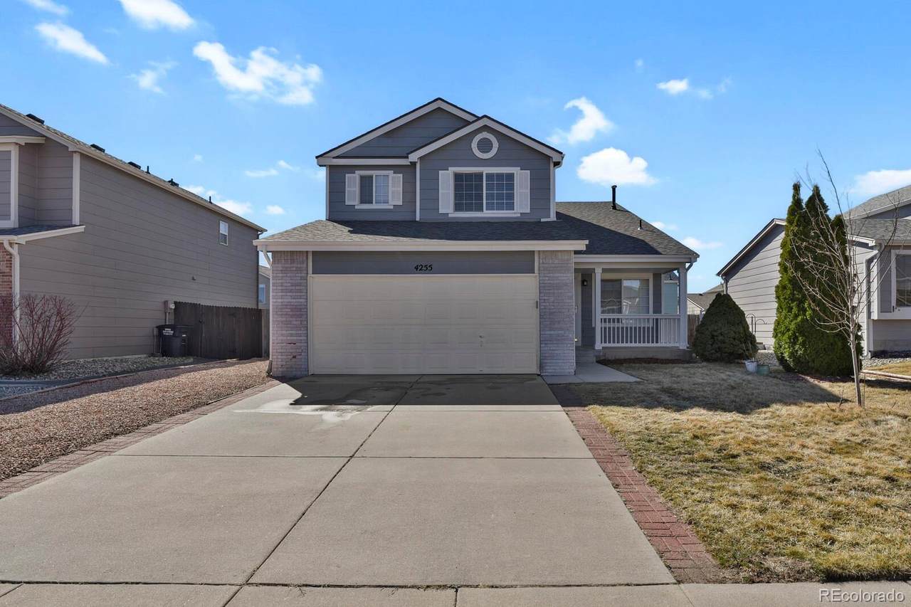 4255 Gracewood Drive - Photo 1