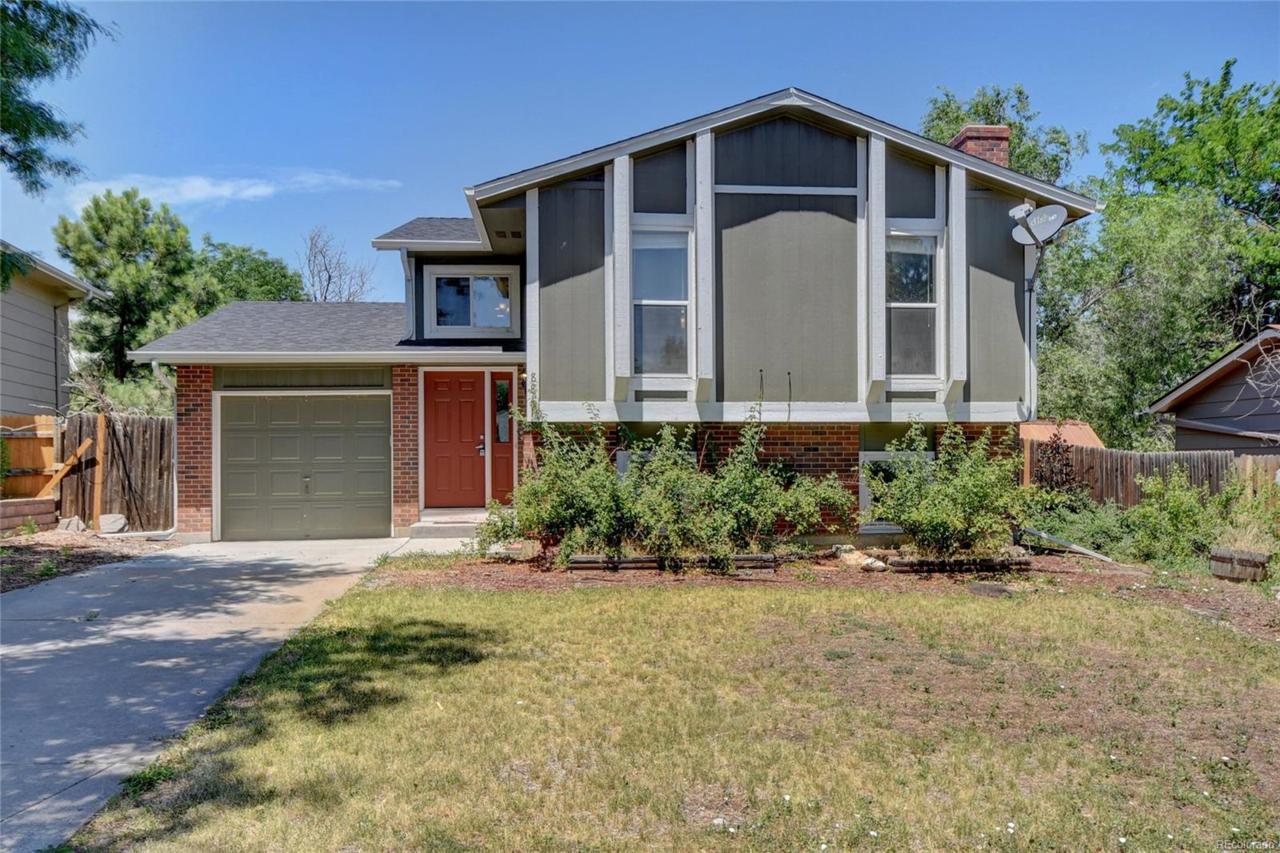18841 Oregon Drive - Photo 1