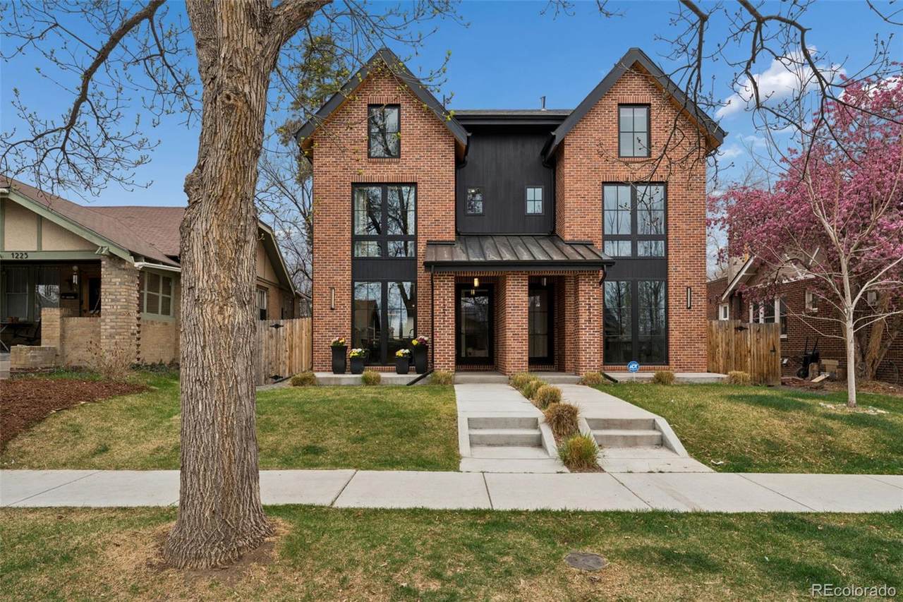 1231 Garfield Street - Photo 1