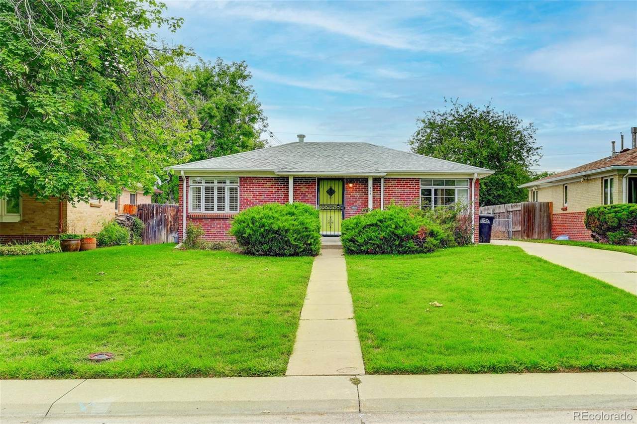 408 Locust Street - Photo 1