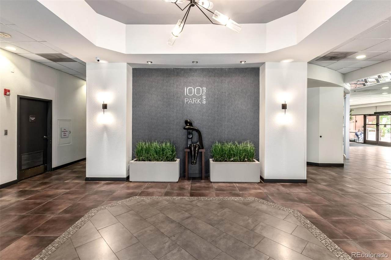 100 Park Avenue - Photo 1