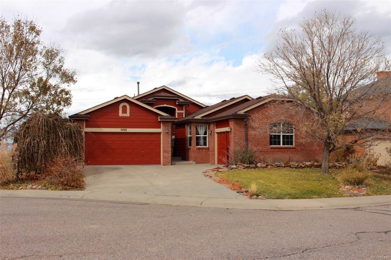 5703 Jasper Pointe Circle - Photo 1