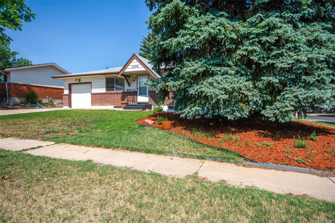 1202 Rainier Drive - Photo 1