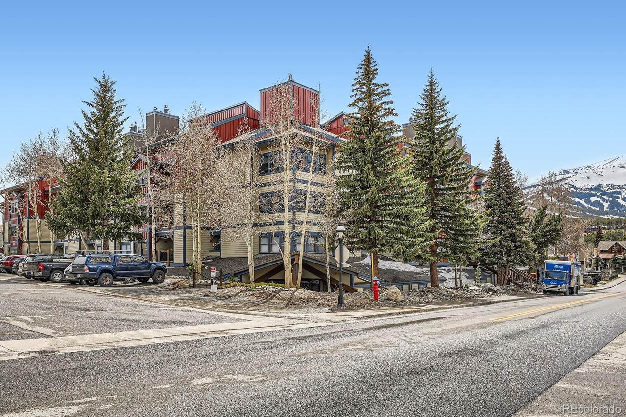 107 Harris Street - Photo 1