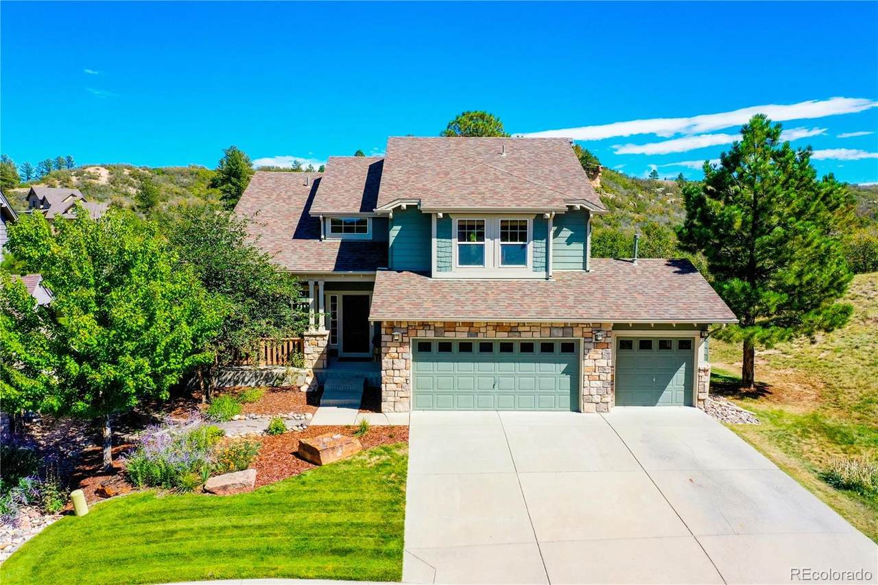 1394 Black Pine Court - Photo 1