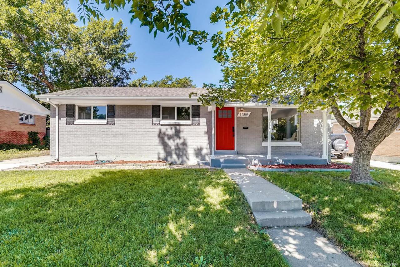 1355 Scranton Street - Photo 1