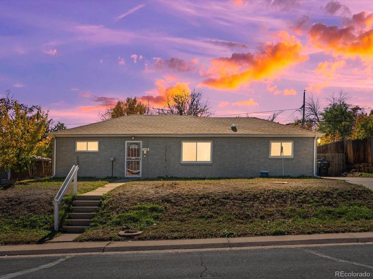 1290 Ash Court - Photo 1