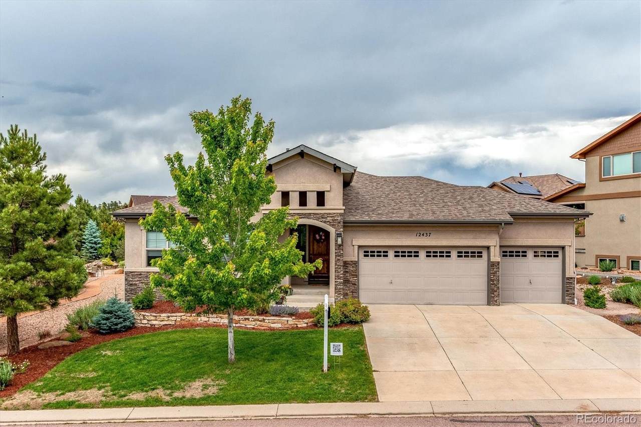 12437 Creekhurst Drive - Photo 1
