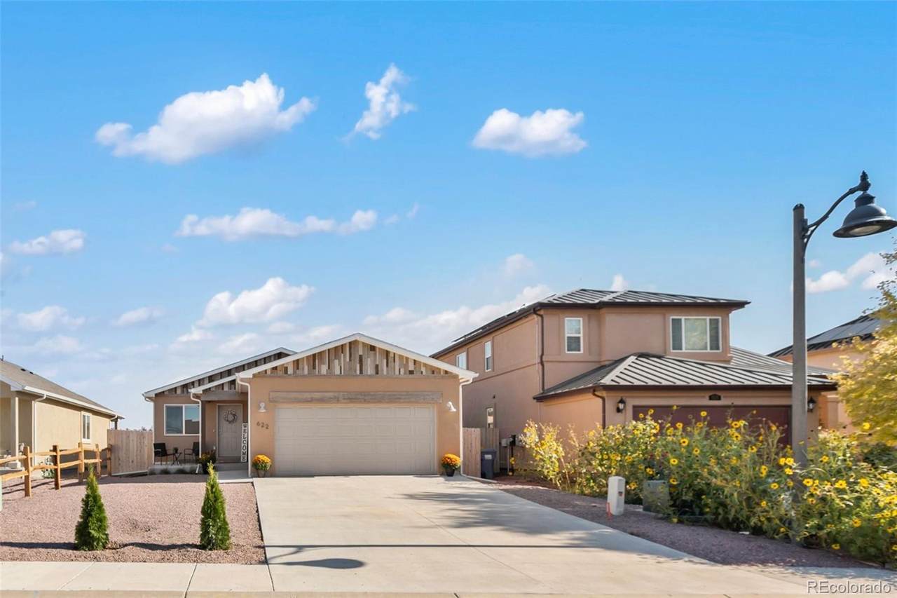 622 Cowboy Way - Photo 1