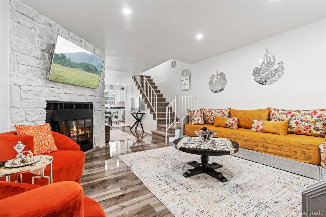 14394 Hawaii Circle - Photo 1