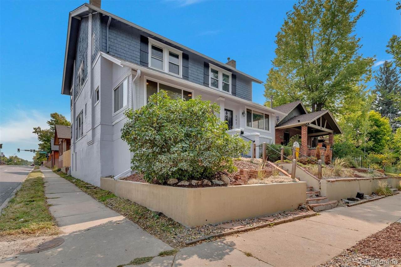 300 Clarkson Street - Photo 1