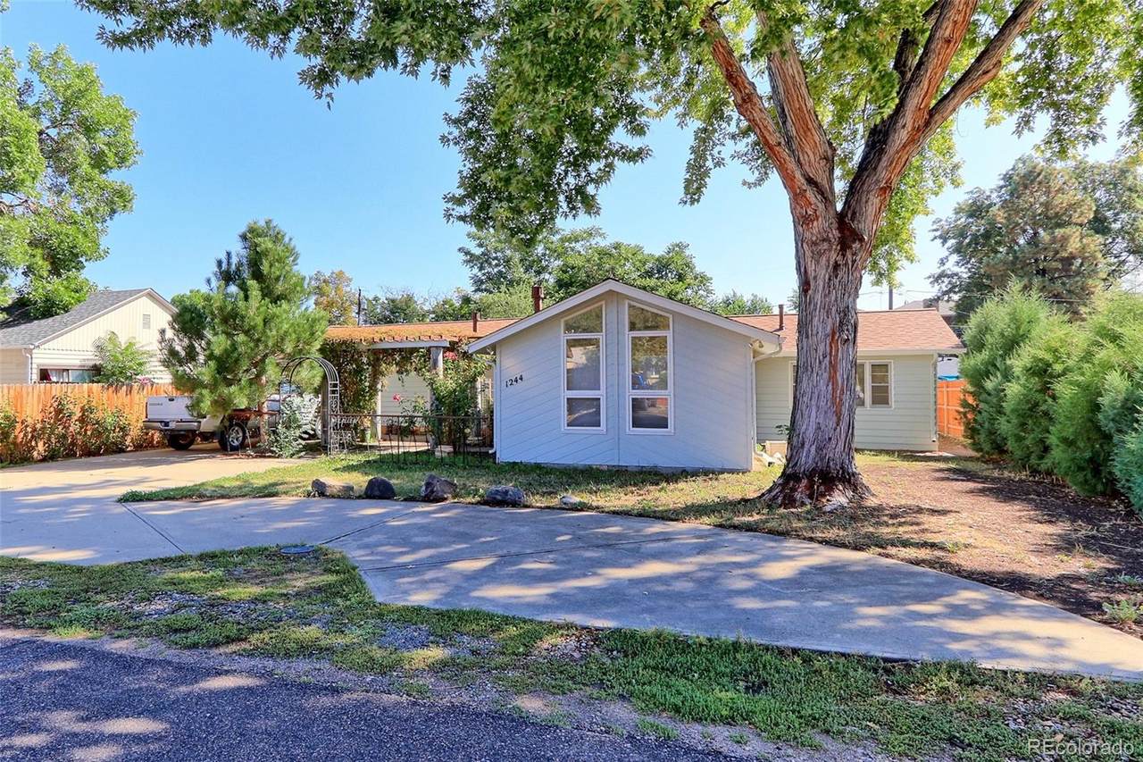 1244 Upham Street - Photo 1