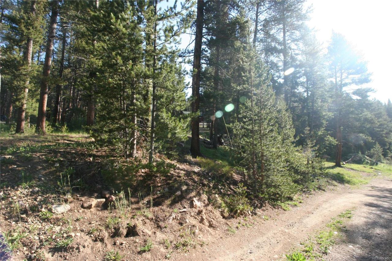 103 Meadows Drive - Photo 1