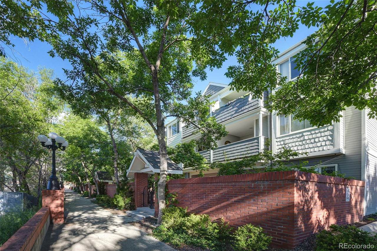 2201 Pearl Street - Photo 1
