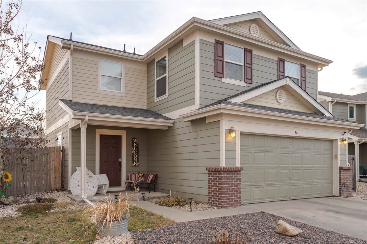 861 Stagecoach Drive - Photo 1