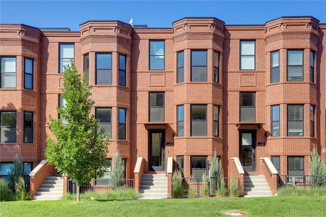 1065 25 Th Street - Photo 1