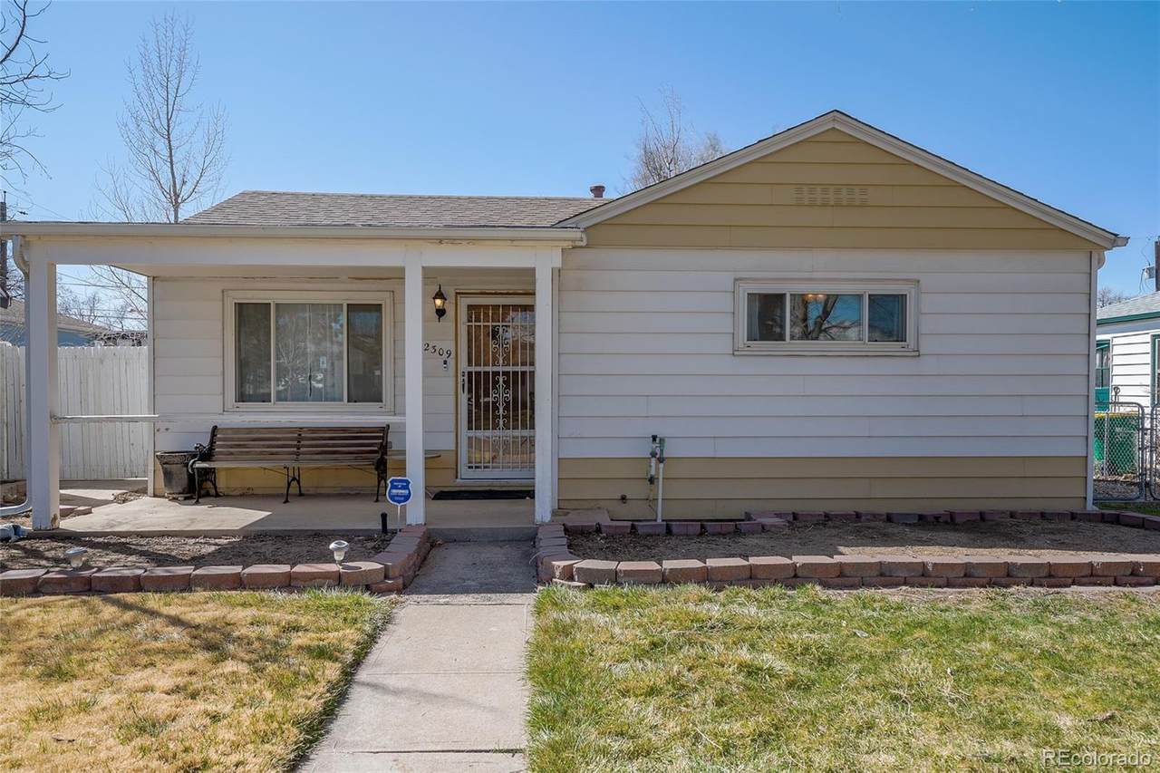 2309 Newark Street - Photo 1