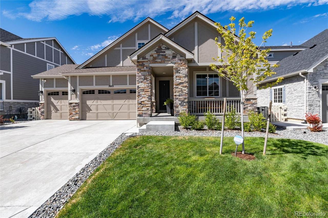 7053 Waterloo Way - Photo 1